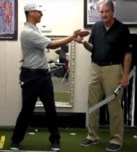 Complementary-Grip-increases-ROM-in-through-swing